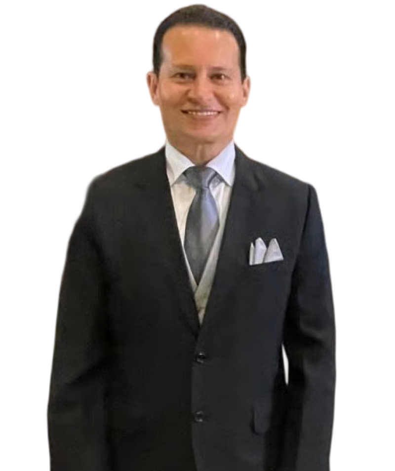 Lic. Luis Vásquez Castro